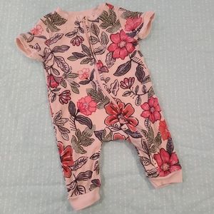 Old Navy short sleeve footless Onesie Pajama 0-3 months